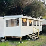 Mobil De Luxe La Reserve Gastes